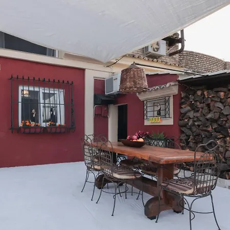 Zoe's Yard Family Summer House At Mon Repos * Anemomylos